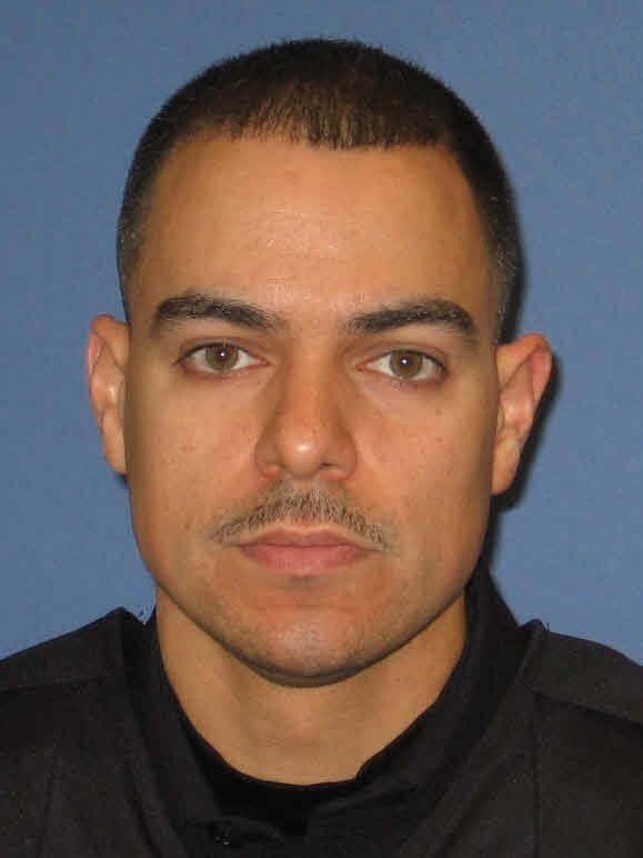 Det. Velez